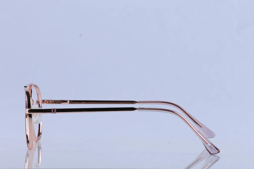 Rose Luxe – Rose Gold Aviator Metal Frame