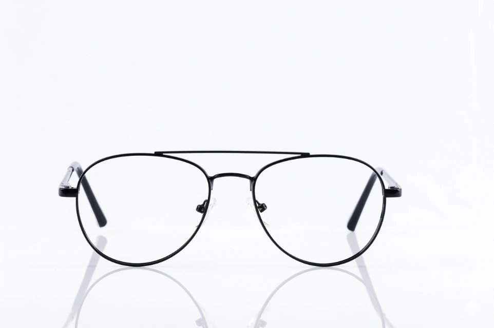 Midnight Aero – Black Aviator Metal Frame