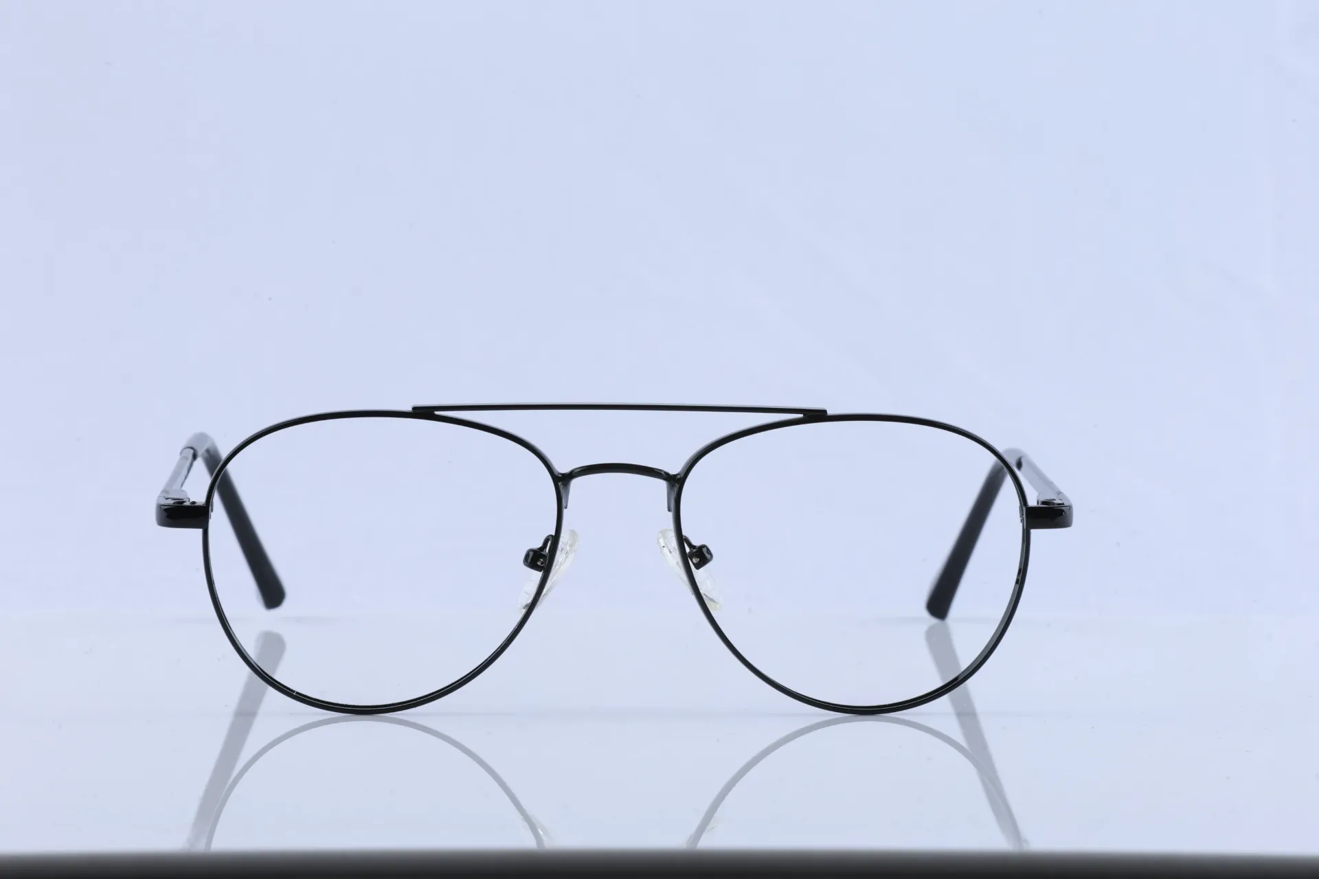 Midnight Aero – Black Aviator Metal Frame